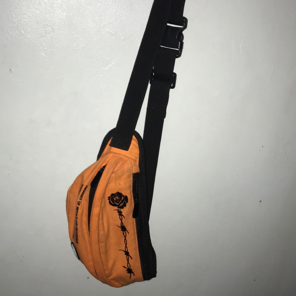 Petals shoulder bag orange